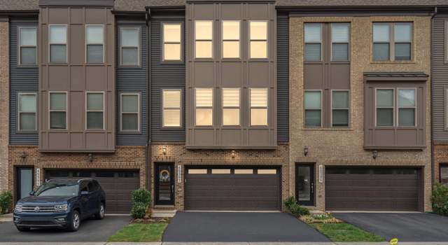Photo of 45397 Daveno Sq, Sterling, VA 20164