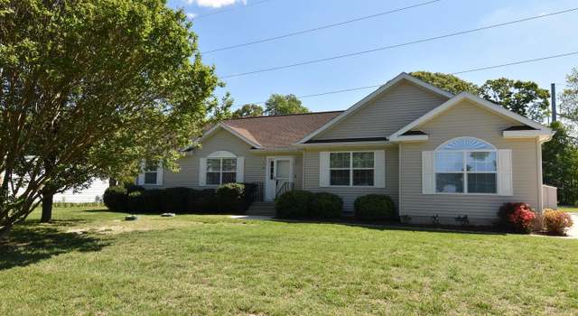 Photo of 30 Circle Dr E, Milton, DE 19968