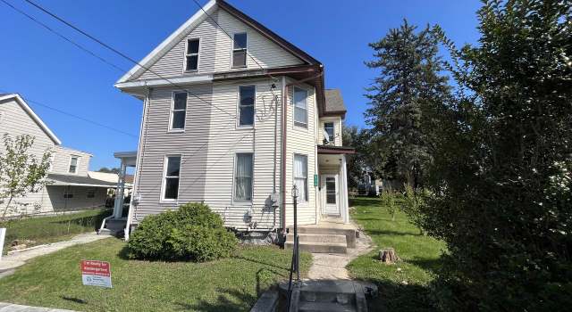 Photo of 636 S Second St, Chambersburg, PA 17201