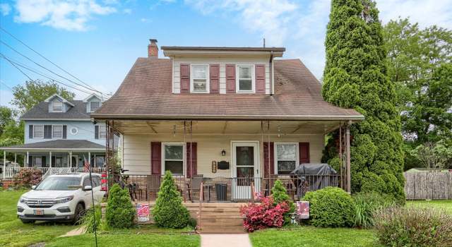 Photo of 526 N 3rd St, Lemoyne, PA 17043