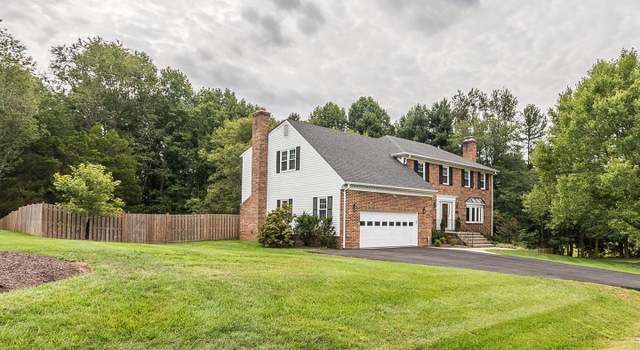 Photo of 10503 Mount Sunapee Rd, Vienna, VA 22182