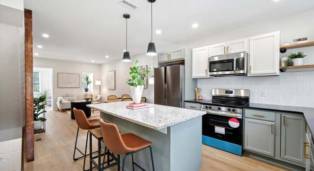 Photo of 443 W Abbottsford Ave, Philadelphia, PA 19144