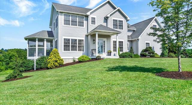Property at 17228 Dolf Rd, Stewartstown, PA 17363, 4 beds, 2.5 baths