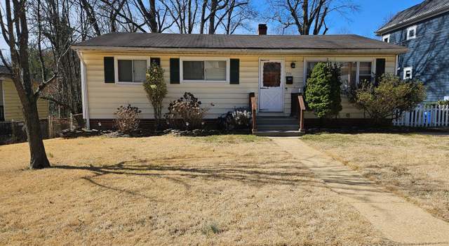 Photo of 1301 Ross Dr SW, Vienna, VA 22180