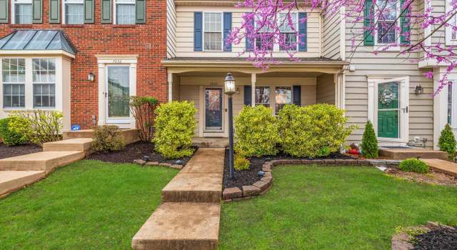 Photo of 7030 Gatton Sq, Alexandria, VA 22315