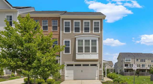 Property at 419 Foxglove Way #106, Stafford, VA 22554, 3 beds, 3.5 baths