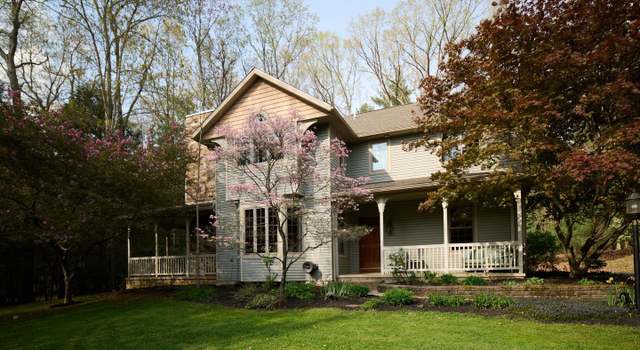 Photo of 451 Shanelly Dr, Port Matilda, PA 16870