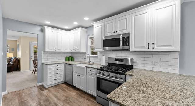 Photo of 357 Bradford Ln, Lansdale, PA 19446