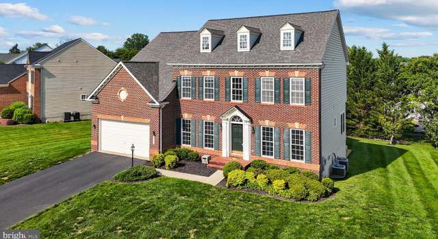 Photo of 6513 Debhill Ln, Gainesville, VA 20155