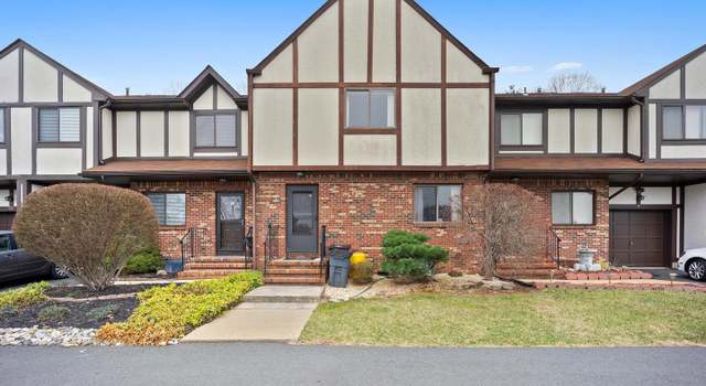 Photo of 18 Hastings Ct, Trenton, NJ 08628
