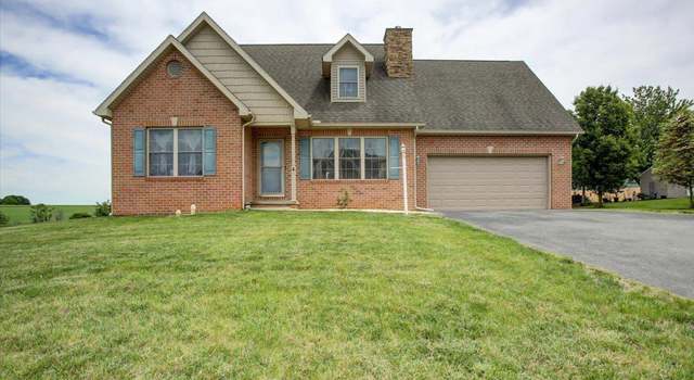 Photo of 4 Red Hawk Dr, Shippensburg, PA 17257