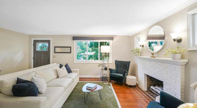 Photo of 10702 Orchard St, Fairfax, VA 22030
