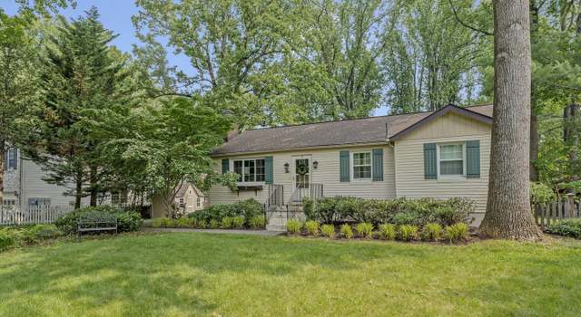 Photo of 10702 Orchard St, Fairfax, VA 22030