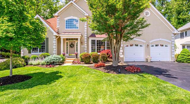 Photo of 3787 Penderwood Dr, Fairfax, VA 22033