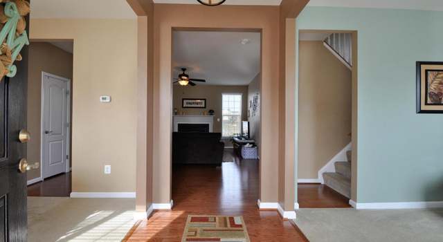 Photo of 40 Royal Crescent Way, Fredericksburg, VA 22406