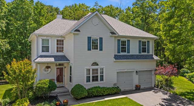 Photo of 8 Bolton Cir, Princeton, NJ 08540