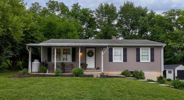 Photo of 210 Prospect Hl, Newmanstown, PA 17073