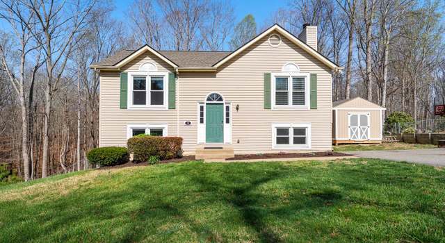 Photo of 53 Willow Branch Pl, Fredericksburg, VA 22405