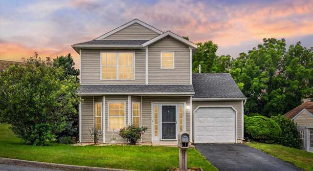 Photo of 6262 S Highlands Cir, Harrisburg, PA 17111