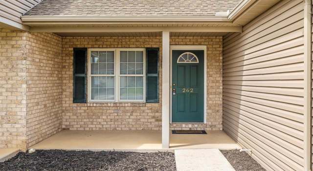 Photo of 262 Lantern Ln, Chambersburg, PA 17201
