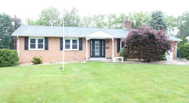 Photo of 938 Emily Dr, Mechanicsburg, PA 17055