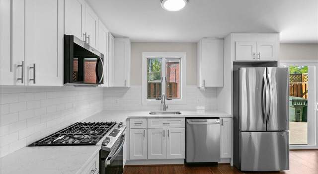 Photo of 5517 Southampton Dr, Springfield, VA 22151