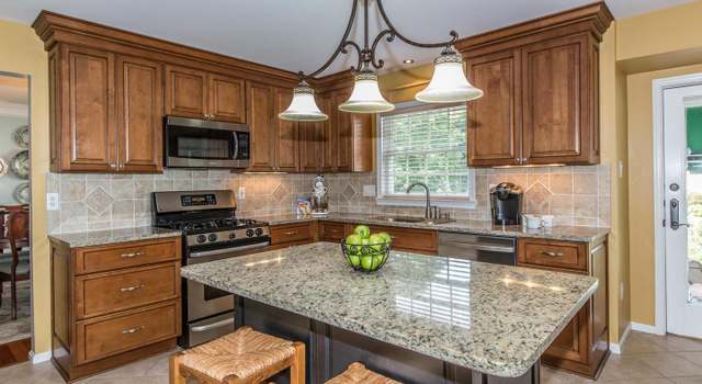 Photo of 2848 Leaf Shade Dr, Ellicott City, MD 21042