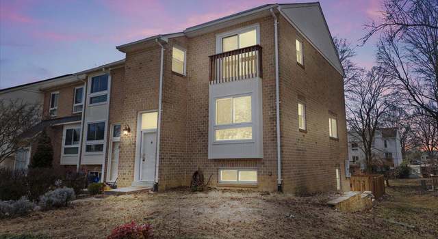 Photo of 7226 Dockside Ln, Columbia, MD 21045