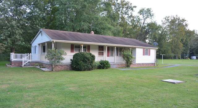 Photo of 237 Middle Ln, Gore, VA 22637