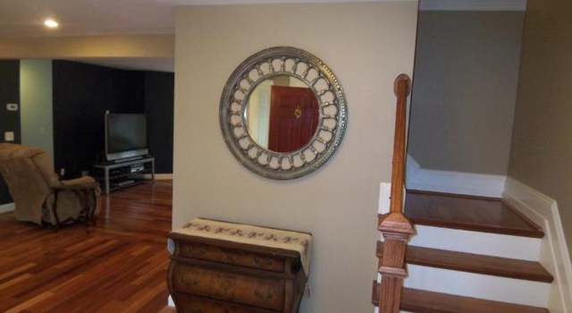 Photo of 139 Peyton Rd, Sterling, VA 20165