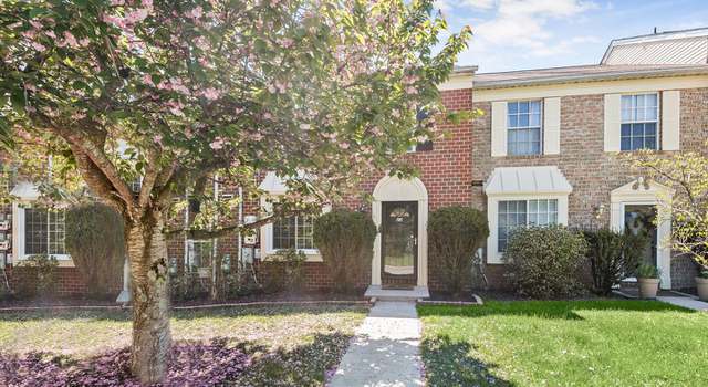 Photo of 22 Carters Rock Ct, Catonsville, MD 21228