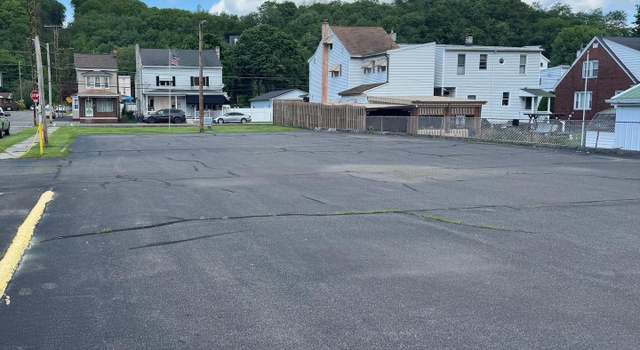 Photo of 400 S Mill St, St Clair, PA 17970