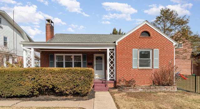Photo of 345 N 2nd St, Wormleysburg, PA 17043