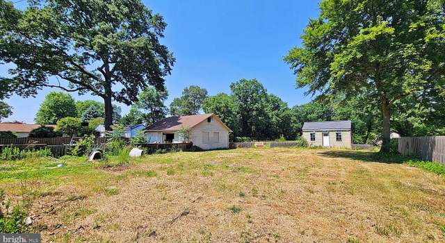 Photo of 6116 Burnett St, Alexandria, VA 22310