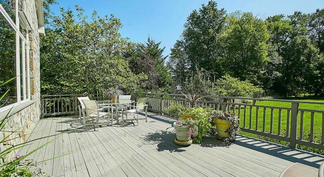 Photo of 2113 Woodford Rd, Vienna, VA 22182