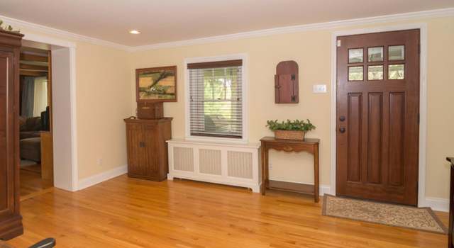 Photo of 410 Three Mile Run Rd, Sellersville, PA 18960