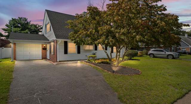 Photo of 43 Beaverdale Ln, Willingboro, NJ 08046