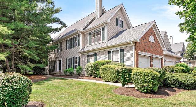 Photo of 121 Coburn Rd, Pennington, NJ 08534