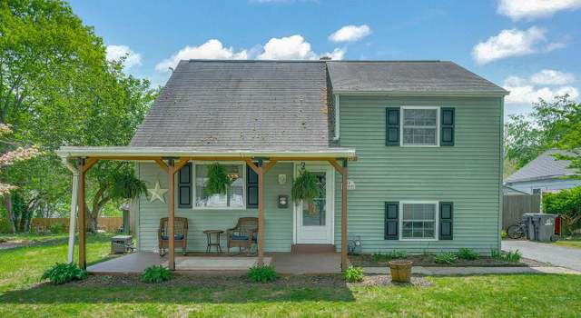 Photo of 40 Robarts Dr, Phoenixville, PA 19460