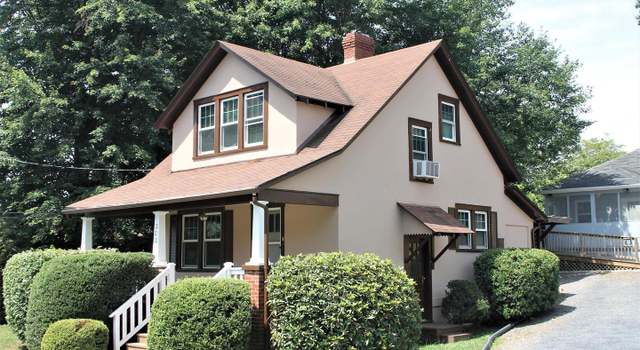 Photo of 202 and 198 Garden St, Warrenton, VA 20186