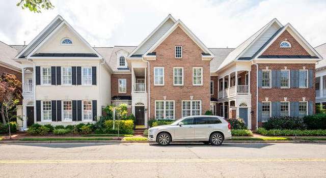 Photo of 409 S Henry St, Alexandria, VA 22314