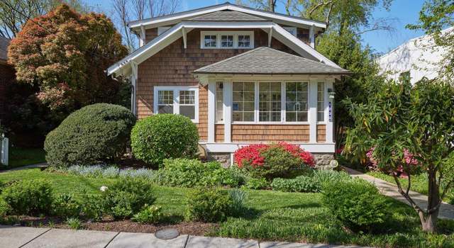 Photo of 4236 River Rd NW, Washington, DC 20016