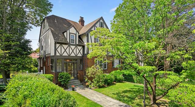 Photo of 3808 Raymond St, Chevy Chase, MD 20815