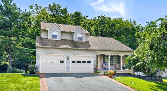 Photo of 19 Manor Oaks Dr, Millersville, PA 17551