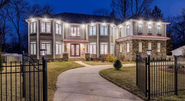 Photo of 2416 Cedar Ln, Vienna, VA 22180