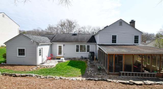 Photo of 9526 Wallingford Dr, Burke, VA 22015