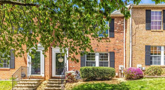 Photo of 1418 Village Oaks Ct, Mount Airy, MD 21771