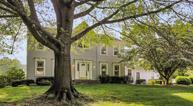 Photo of 24934 Dunnavant Dr, Gaithersburg, MD 20882