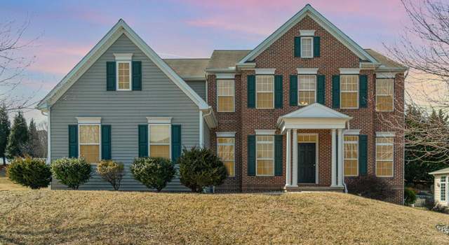 Photo of 2765 Meadow Cross Way, York, PA 17402