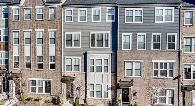 Photo of 14957 River Walk Way, Woodbridge, VA 22191